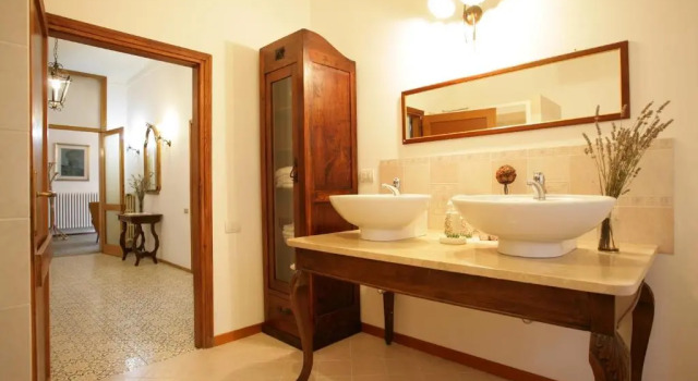 Вилла Villa Poliziana San Benedetto
