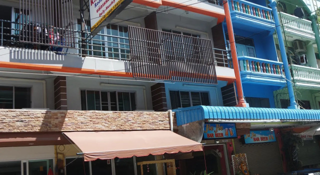 OYO 75414 KJS Pattaya