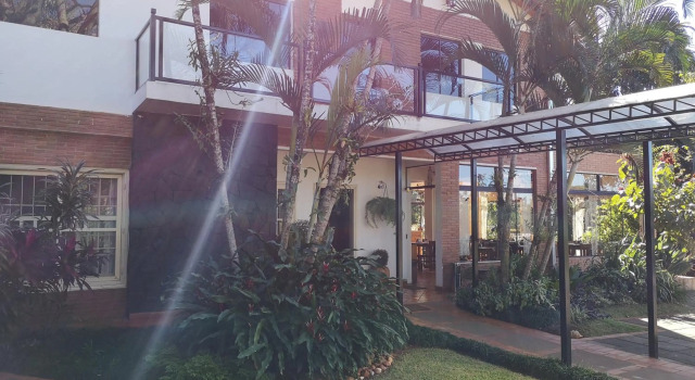 Las Orquideas Parque Hotel, Book Hotel Ciudad del Este Alto Paraná