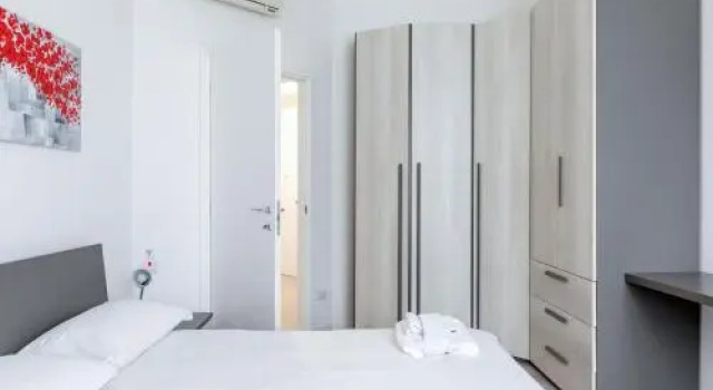 Piazza De Angeli M1 Comfortable Flat With Balcony