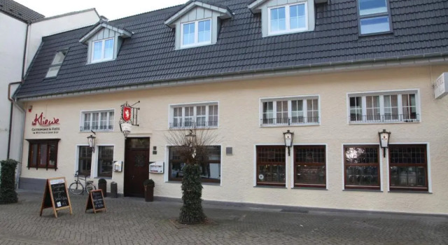 bei Kliewe im Westfälischen Hof, Book Hotel Beckum Münsterland