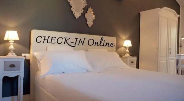 Номер Deluxe Cosmopolitan Central Rooms