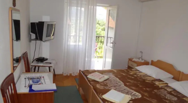 Apartmani Severin Mrsić, Prenota Appartamento Stari Grad 