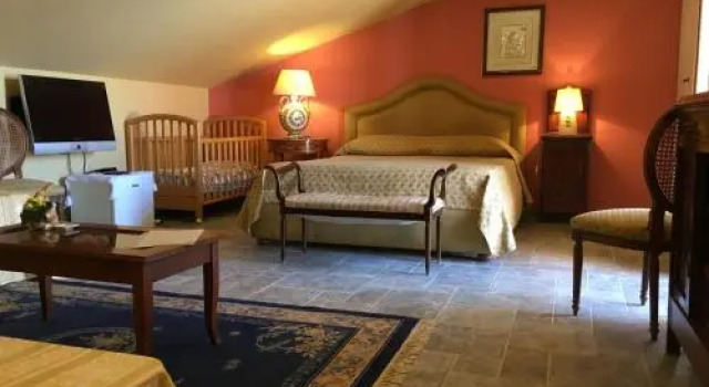 B&B A Casa Del Doc, Забронировать Отель «постель и завтрак» Отели Лацио с бассейном, Бассейн