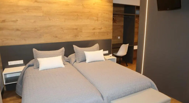 Четырёхместный номер Standard Hostal OCruceiro