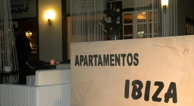 Apartamentos Ibiza, Book Apartment Ses Salines Majorca