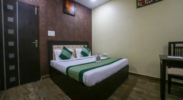 Jp Villa By OYO Rooms