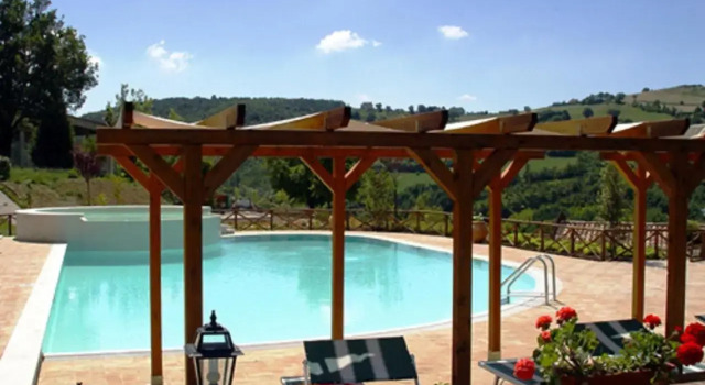 Agriturismo Val di Boccio, Varaa Hotelli Gubbio Umbria