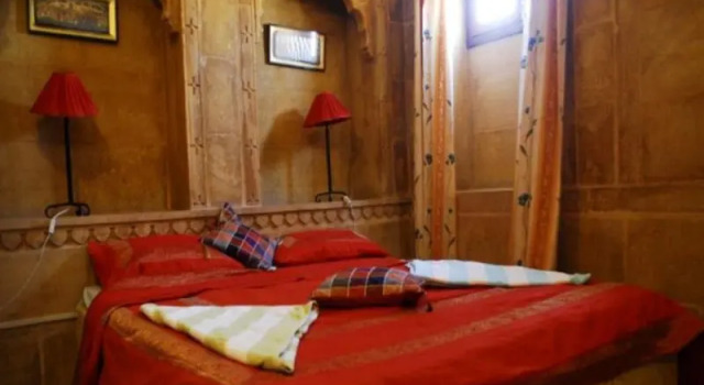 Hotel Star Haveli, Забронировать Отель Отели штата Раджастхана с бассейном, Бассейн