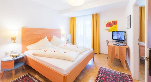 Семейный номер Standard с балконом Aparthotel Klopeinersee