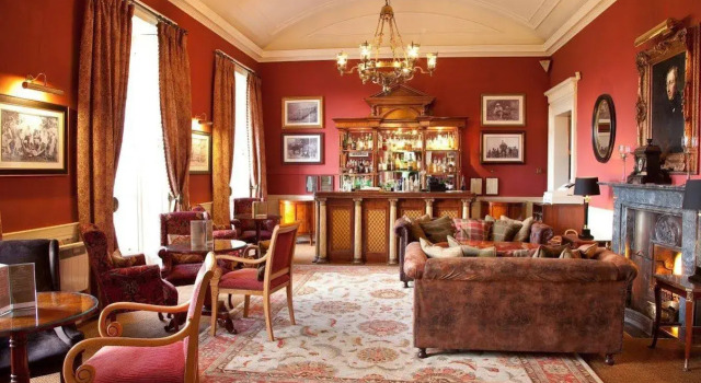 Thainstone House