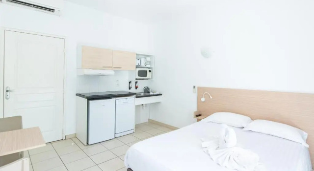 Студия Comfort Aparthotel Frejus La Tour de Mare