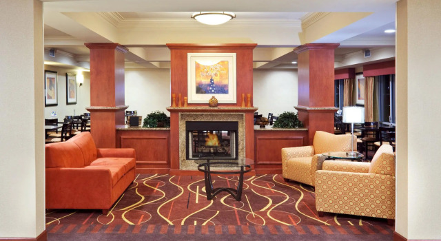 Holiday Inn Express Sumner, Varaa Hotelli Sumner Washington (state)