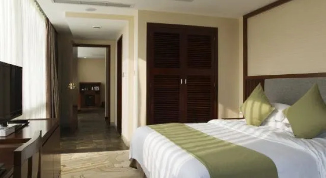 Люкс Superior 88 Eling Park Hotel (Chongqing Eling Erchang)