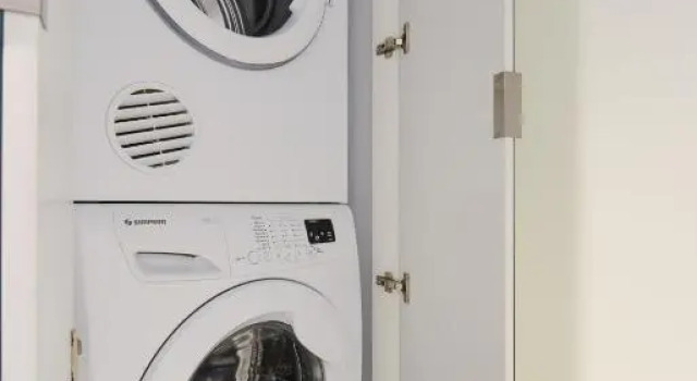 Люкс Deluxe The Canvas Apartment Hotel