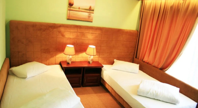 Blues, Prenota Hotel Hotel 4 stelle a Charkiv, 4*