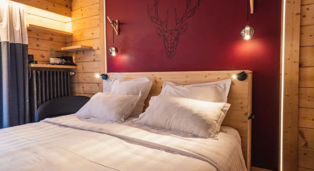 Двухместный номер Deluxe с балконом Chalet-Hôtel La Marmotte, La Tapiaz & SPA, The Originals Relais