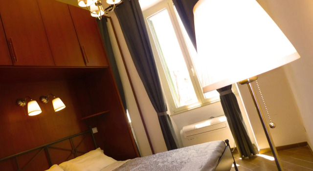 Полулюкс MICLAD Colosseum Guest House