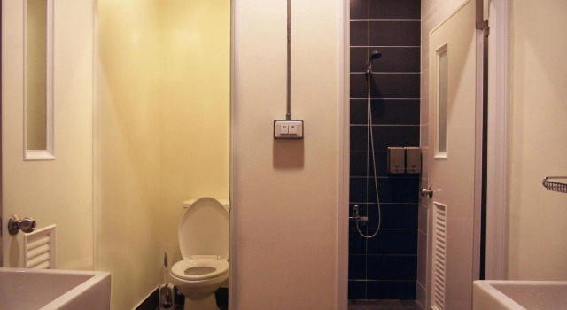 Кровать в общем номере Knock Knock Hostel
