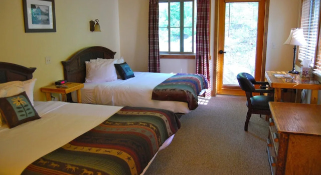 Glacier Guides Lodge, Prenota Casa vacanze West Glacier Montana