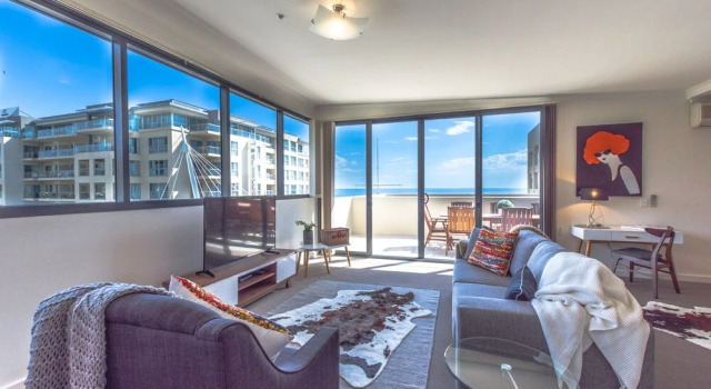 Seaview Penthouse, Book Hotel Glenelg 