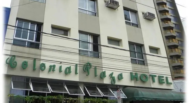 Colonial Plaza Hotel