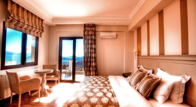 Номер Superior Enastron View Hotel