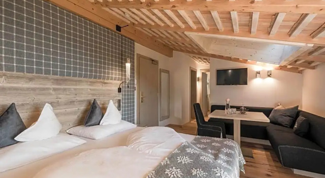 Двухместный полулюкс Hotel Rosa Eco Alpine Spa