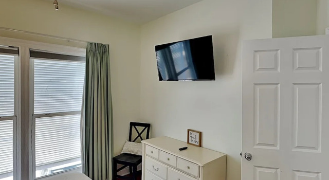 Brighton by the Sea by Southern Vacation Rentals, Book Lejlighed Hoteller i Dauphin Island med pool, Swimmingpool
