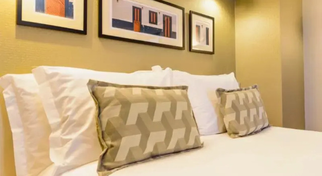 Двухместный номер Business с балконом Comfort Suites Brasília
