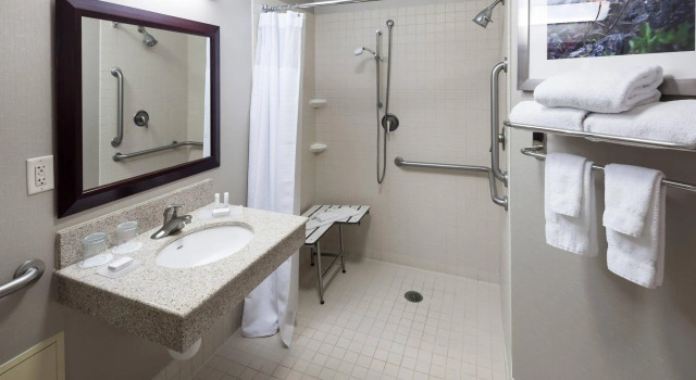 Четырёхместный люкс SpringHill Suites by Marriott Portland Vancouver