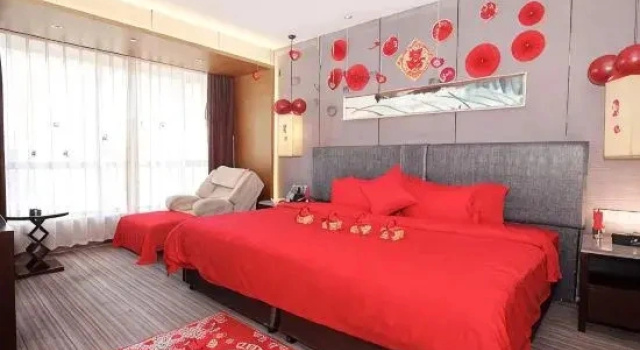 Двухместный люкс Heaven-sent Plaza Hotel Zhanjiang