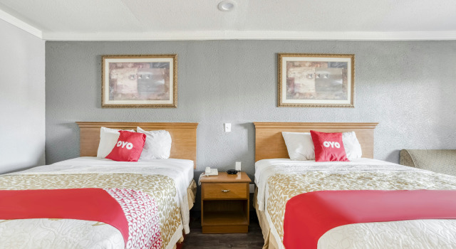 OYO Hotel Pineville LA Hwy 165