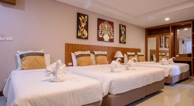 Семейный номер Deluxe с балконом Huen Jao Ban Hotel