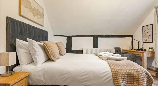 The George Inn Hotel Rooms, Забронировать Отель Грэйт-Миссенден The Chilterns