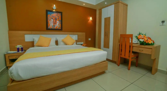 Номер Deluxe Treebo Sree Varshavilas Regency, 500 Mtrs From Guruvayoor Temple