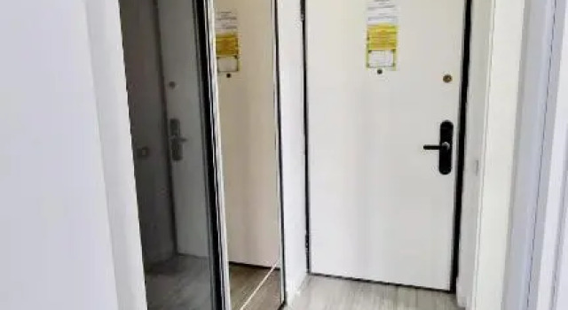 Studio White Tower 106, Varaa Huoneisto Hotellit Mamaia-Sat pysäköinnillä, Pysäköinti