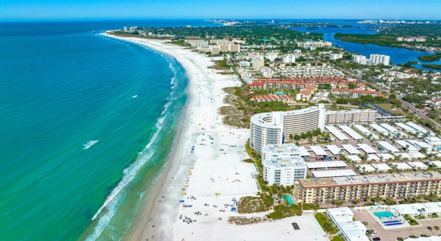 Номер Standard с балконом и рядом с пляжем San Marco Gulf Beach Views 3rd Floor