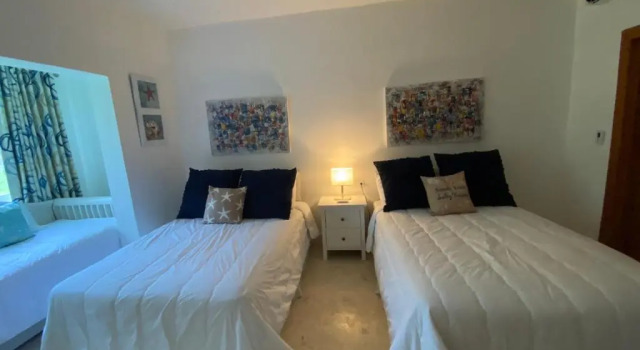 Апартаменты Apartment on the beach with pool and restaurant