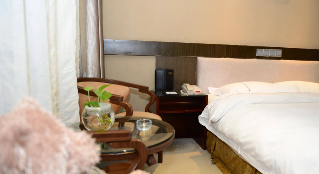 Forest City Hotel, Boek Hotel Hotels in Shaanxi met parkeren, Parkeren