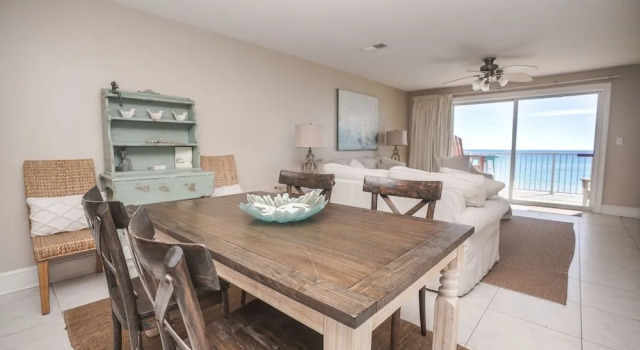Crystal Dunes Beach Resort by Panhandle Getaways, Rezerwuj Ośrodek wypoczynkowy Hotele w Destin z basenem, Basen