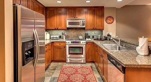 Номер Standard East West Hospitality Tahoe