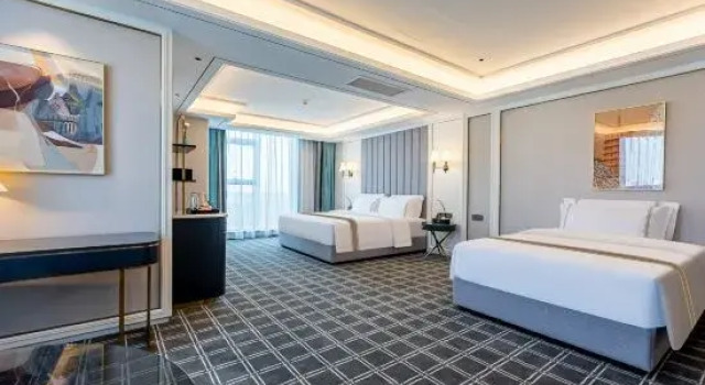 Люкс Standard XANA Deluxe Hotel (Sanhe Jindu Shopping Plaza)
