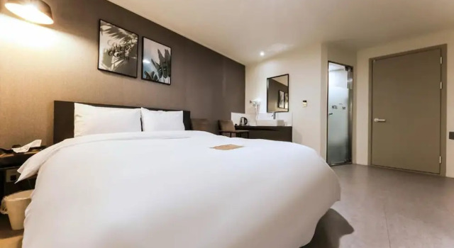 Номер Standard Hotel Yam Yuseong Oncheon