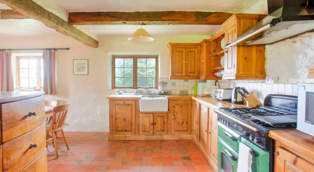 Коттедж Vintage Holiday Home in Welshpool With Garden