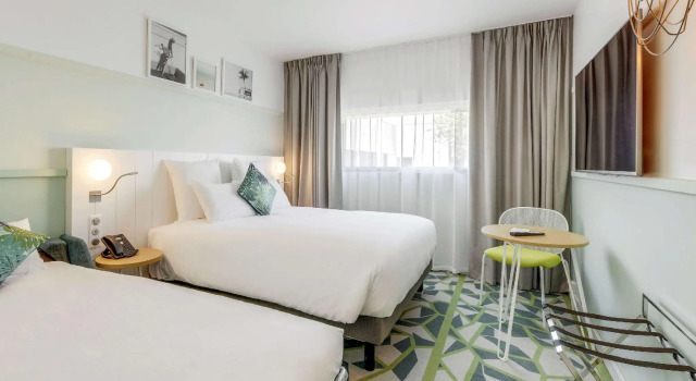 Трёхместный номер Standard Mercure Paris Orly Airport