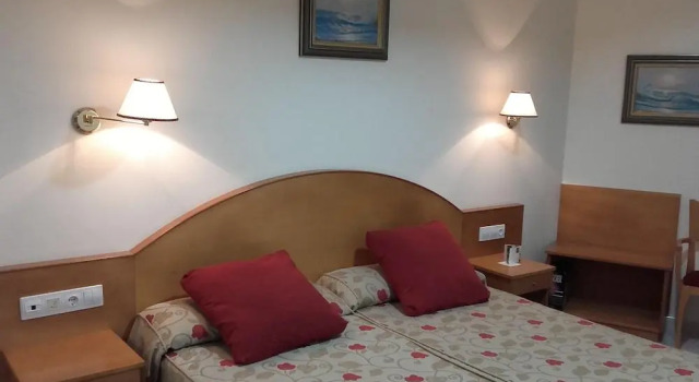 Hotel Cabo Festiñanza, Забронировать Отель Санхенхо Sanxenxo Municipality