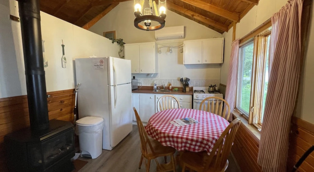 Коттедж Bobcaygeon Resort