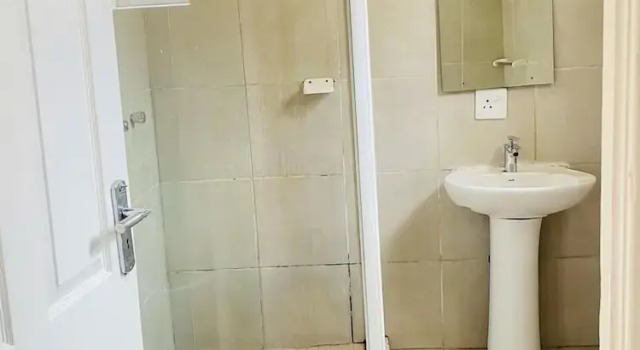 Двухместный номер Classic Henry George Hotel