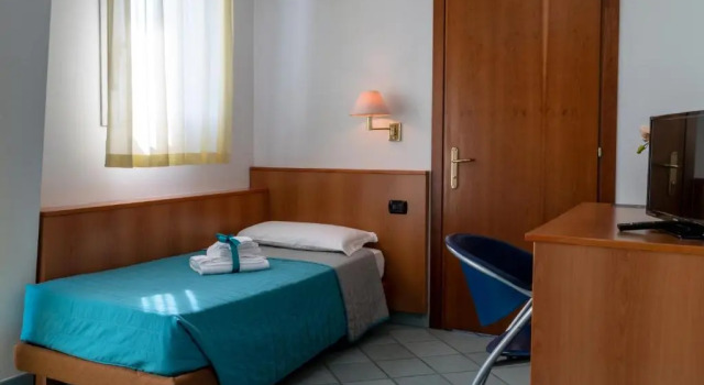 Трёхместный номер Standard Hotel Alisei